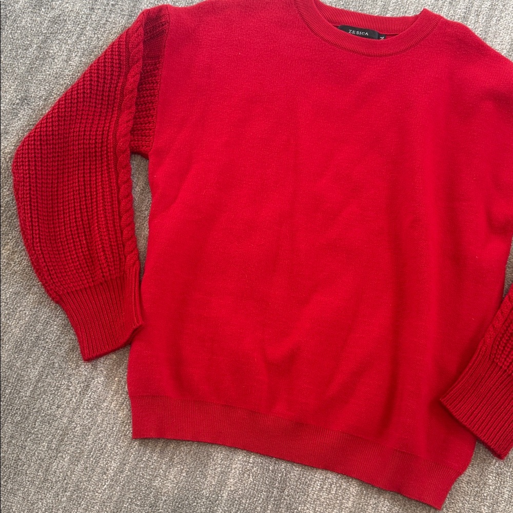 Solid Knitted Sweater - image 3